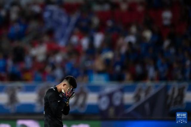 开云平台网页登录英超倒计时；上海申花关键战绝杀压哨；细节引发关注；球迷炸锅；资深球员宣示担当的简单介绍