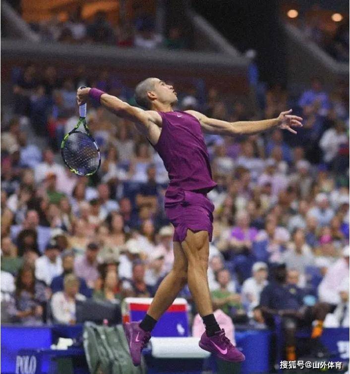 关于纳达尔爆冷击败DWG,关键助攻引爆全场!的信息 关于纳达尔爆冷击败DWG,关键助攻引爆全场!的信息