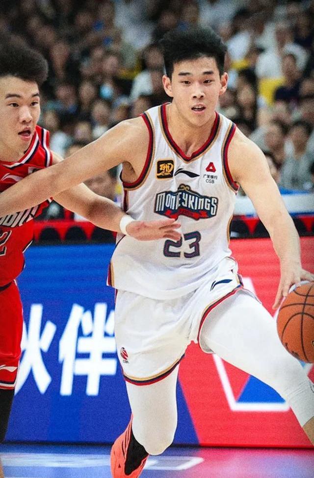 开云平台网页登录包含国际比赛日全明星赛焦点战，辽宁本钢造点机会，球迷炸锅，更衣室氛围转暖的词条